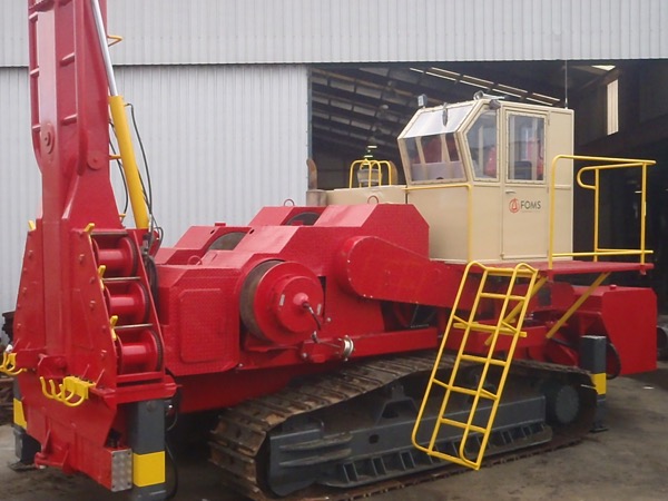 Garmac Engineering staff member operating machinery in the Whanganui workshop